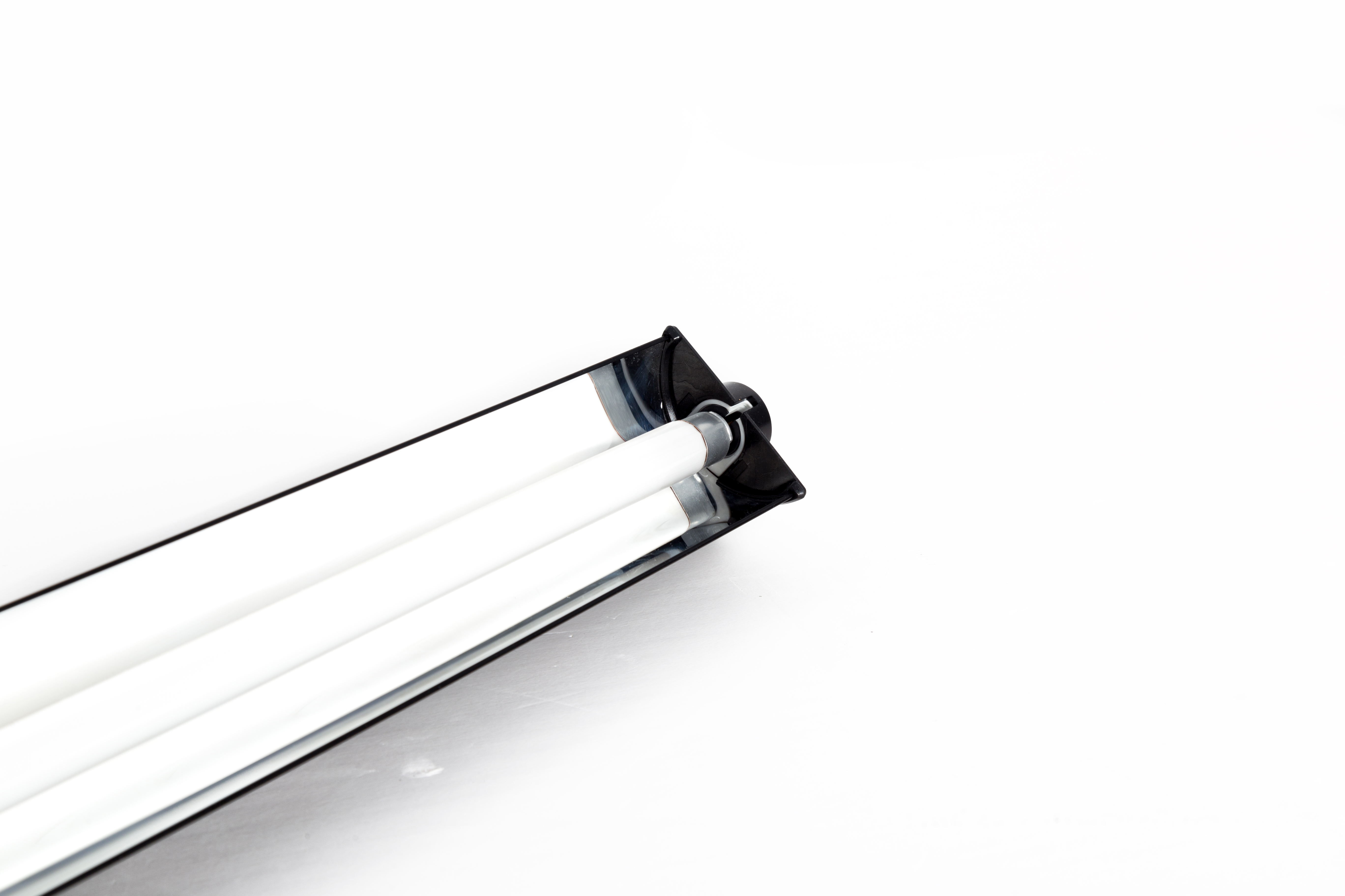 Repti Works Uvb2.0 Spiral Energe Saving Lamps-26W6X6X14.7Cm / 3.7"X3.7"X5.7"